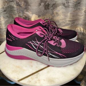 Dansko Pace women's shoes size 40